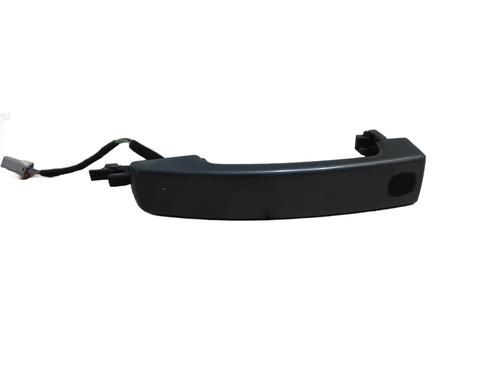 Used Front right exterior door handle Front right exterior door handle LAND ROVER RANGE ROVER SPORT I (L320) 3.0 D 4x4 (245 hp) 35801368 35801368