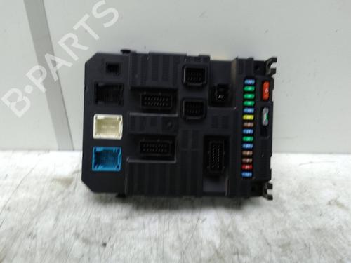 Used Fuse box Fuse box PEUGEOT 207 (WA_, WC_) 1.4 HDi (68 hp) 19697395 19697395