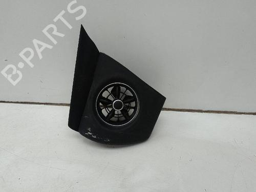 Air vent TOYOTA AURIS (_E18_) 1.8 Hybrid (ZWE186_, ZWE186R) | BP19938108I21 