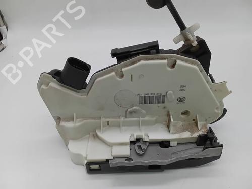 Used Rear right lock VW TIGUAN (5N_) 2.0 TDI (110 hp) 30050823