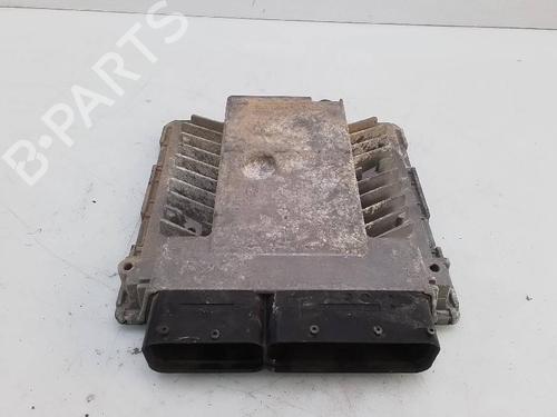 Used Engine control unit (ECU) VW PASSAT B6 (3C2) 1.9 TDI (105 hp) 23654197