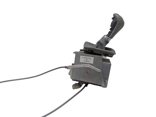 Used Gear lever Gear lever MERCEDES-BENZ SL (R230) 500 (230.475) (306 hp) 18574539 18574539