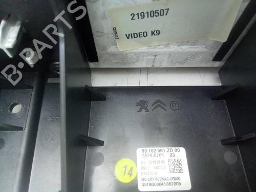 Used Display monitor VAUXHALL COMBO Mk IV (E) Life (K9) 1.5 (102 hp) 18576976