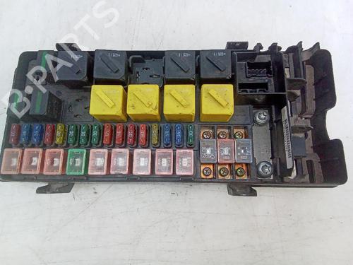 Used Fuse box VAUXHALL NOVA Hatchback (S83) 1.2 S (58 hp) 18590383