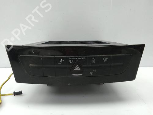 Used Warning switch Warning switch MERCEDES-BENZ E-CLASS (W211) E 270 CDI (211.016) (177 hp) 21126244 21126244
