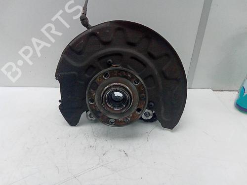 Used Right front steering knuckle SKODA SUPERB III Estate (3V5) 2.0 TDI (150 hp) 18591875