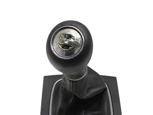 shift-knob-audi-a3-8p1-2003-2004-2005-2006-2007-2008-2009-2010-2011-2012-2013-36110539 main image