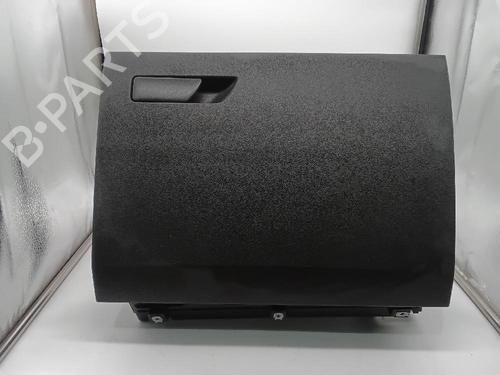 Used Glove box SEAT LEON (5F1) [2012-2021]  26230423