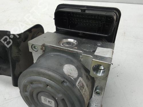 Used ABS pump HYUNDAI KONA (OS, OSE, OSI) 1.0 T-GDi (120 hp) 20302387