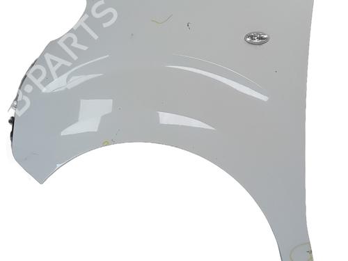 left-front-fenders-toyota-proace-van-mdz_-2016-36432081 main image
