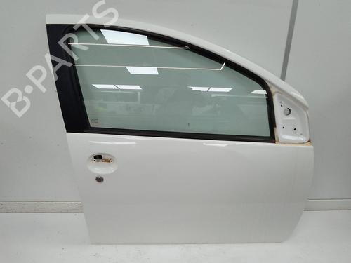 right-front-door-toyota-aygo-_b1_-2005-2006-2007-2008-2009-2010-2011-2012-2013-2014-23452762 main image