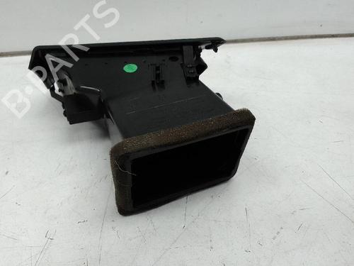 Used Air vent BMW X1 (E84) sDrive 20 d (177 hp) 18585240