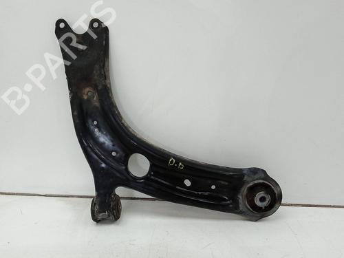 Used Right front suspension arm AUDI Q3 (F3B) 35 TDI (150 hp) 26055038