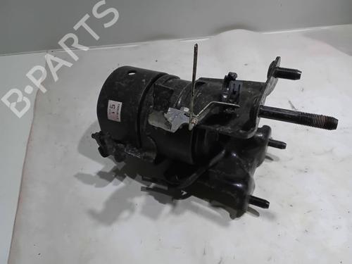 Used Engine mount Engine mount JAGUAR XE (X760) 2.0 D (180 hp) 34421623 34421623