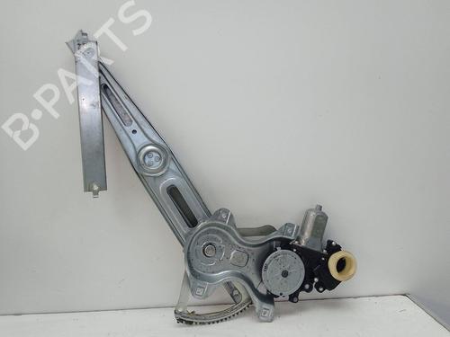 Used Rear right window mechanism Rear right window mechanism TOYOTA AURIS (_E18_) 1.8 Hybrid (ZWE186_, ZWE186R) (136 hp) 18585981 18585981