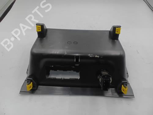 Glove box RENAULT KADJAR (HA_, HL_) 1.2 TCe 130 (HLMR) | BP28840416C95 