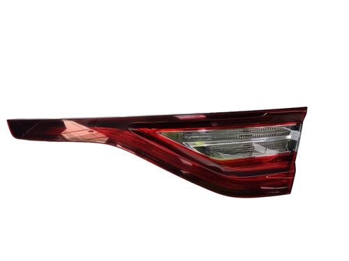 Used Right tailgate light Right tailgate light RENAULT MEGANE IV Hatchback (B9A/M/N_) 1.5 dCi 90 (B9A1) (90 hp) 21025801 21025801
