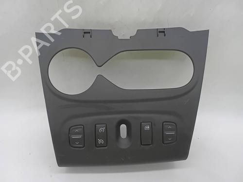 Switch DACIA SANDERO II 1.5 Blue dCi 95 (B8JL) | BP30192302I30 