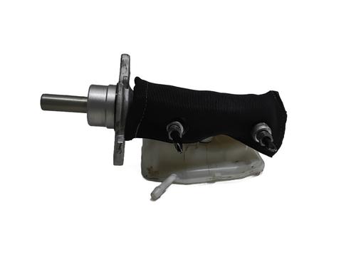 Used Brake master cylinder Brake master cylinder RENAULT TRAFIC III Van (FG_) 2.0 dCi 130 (FGMY) (131 hp) 34461343 34461343