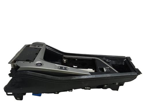 Consolle centrale PEUGEOT 308 III (FB_, FH_, FP_, F3_, FM_) PureTech 130 (FPHNSL, FPHNST) | BP30803082I22