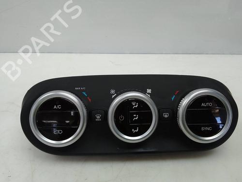 Used Climate control Climate control FIAT 500X (334_) 1.3 D Multijet (334AXH1A) (95 hp) 20702225 20702225
