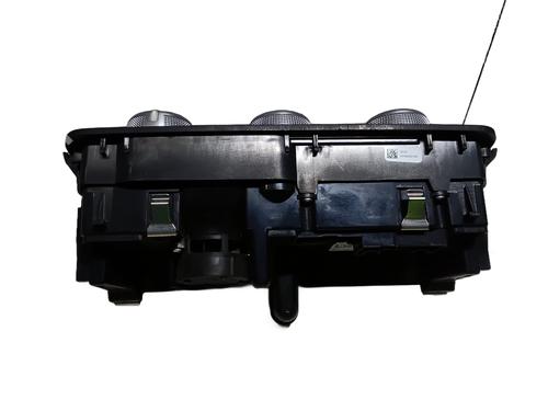 Climate control AUDI A1 (8X1, 8XK) 1.6 TDI | BP38348634I5 - Image 3
