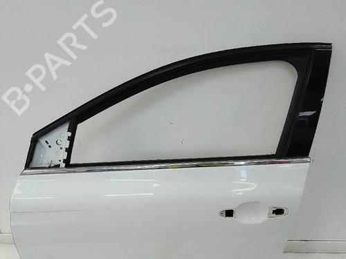 Used Left front door RENAULT MEGANE IV Grandtour (K9A/M/N_) 1.2 TCe 130 (K9MR) (130 hp) 19533264