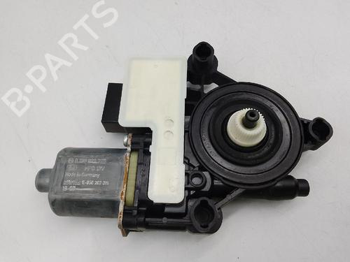 Used Left rear window motor SKODA OCTAVIA III Combi (5E5, 5E6) 2.0 TDI (150 hp) 26050628