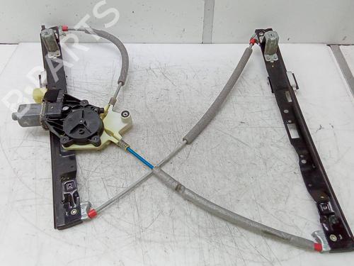 Rudehejsemekanisme Højre bagtil Rudehejsemekanisme Højre bagtil FORD B-MAX (JK) 1.0 EcoBoost (125 hp) 19124933 19124933