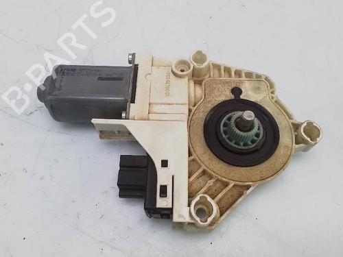 Used Right front window motor AUDI Q7 (4LB) [2006-2016]  23882880