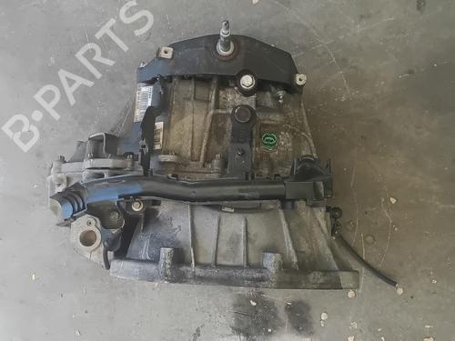 Used Gearbox Gearbox OPEL VIVARO A Bus (X83) 2.0 CDTI (F7, J7, A07) (114 hp) 34580759 34580759
