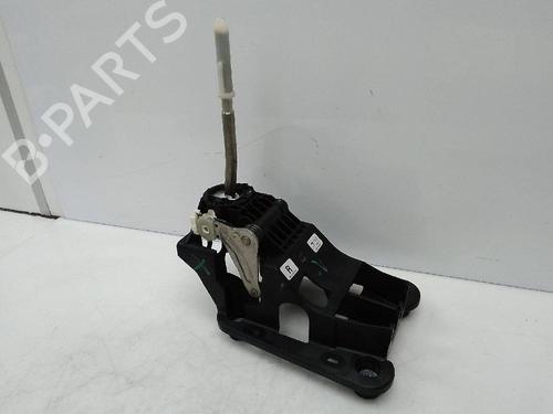 Gear lever PEUGEOT 208 I (CA_, CC_) 1.2 VTI 82 | BP21678127M90 