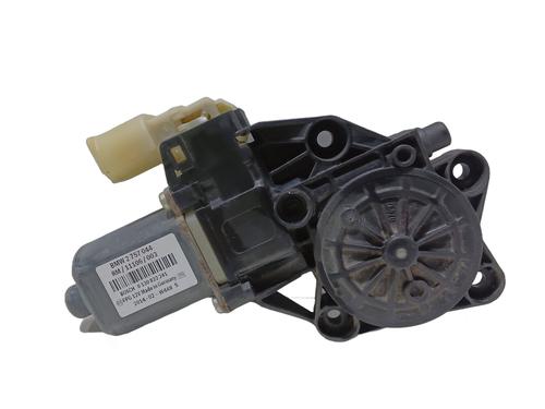 right-front-window-motor-mini-mini-r50-r53-2001-2002-2003-2004-2005-2006-34419733 main image