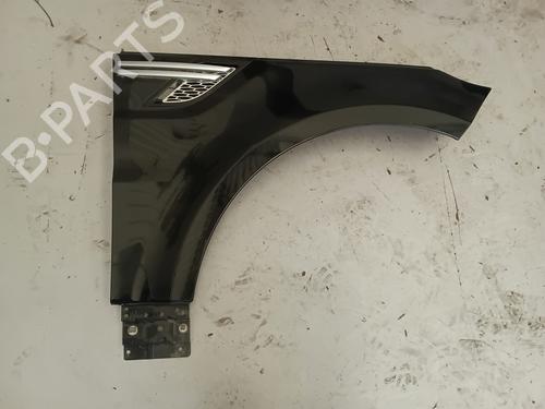 Used Right front fenders Right front fenders LAND ROVER RANGE ROVER SPORT II (L494) 3.0 SDV6 4x4 (292 hp) 34461304 34461304