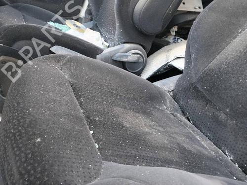 Left front seat CITROËN C4 Picasso I MPV (UD_) 2.0 HDi 138 | BP23103686C15 