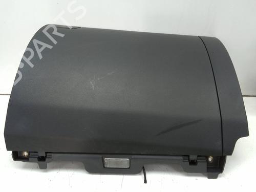 Used Glove box Glove box SKODA SUPERB III Estate (3V5) 2.0 TDI (150 hp) 18956880 18956880