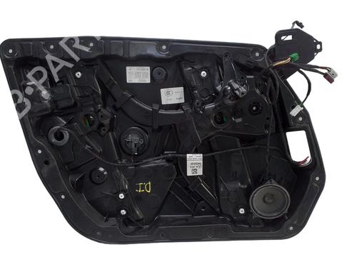 BP29995729C22 main image