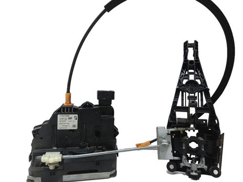 Front left lock OPEL CORSA E Hatchback Van (X15) 1.3 CDTI (08) | BP31869395C98