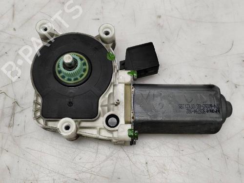 Right front window motor MERCEDES-BENZ VITO Bus (W639) 111 CDI (639.701, 639.703, 639.705) | BP25302797E20 
