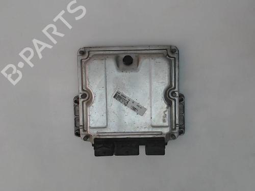 Used Electronic module FIAT SCUDO Van (270_, 272_) 1.6 D Multijet (90 hp) 23654182