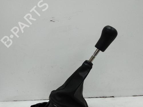 Used Gear lever TOYOTA AYGO (_B1_) 1.0 (KGB10_, KGB10R) (68 hp) 23452792