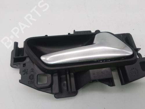 Rear right interior door handle PEUGEOT 3008 II SUV (MC_, MR_, MJ_, M4_) 1.2 THP/ PureTech 130 (MRHNSM, MRHNSU, MRHNSJ, MRHNYW,... | BP25720583I16 