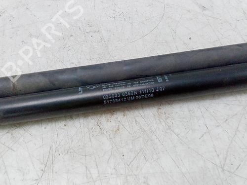 Used Tailgate lift support FIAT 500 (312_) 1.3 D Multijet (312AXB1A) (75 hp) 18956834