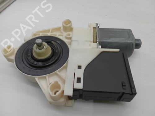 Right rear window motor RENAULT MEGANE III Hatchback (BZ0/1_, B3_) 1.2 TCe (BZ2B, BZ11) | BP29385412E22 