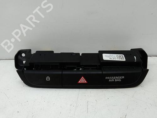 Used Warning switch Warning switch KIA XCEED (CD) 1.0 T-GDI (120 hp) 18915361 18915361