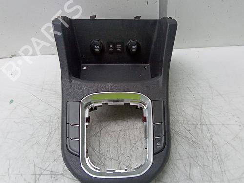 other-hyundai-i30-fastback-pde-pden-10-t-gdi-84651g4000-2017-18736816 main image