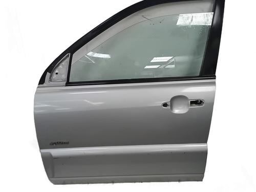 Used Left front door KIA SPORTAGE II (JE_, KM_) 2.0 CRDi (113 hp) 32109569