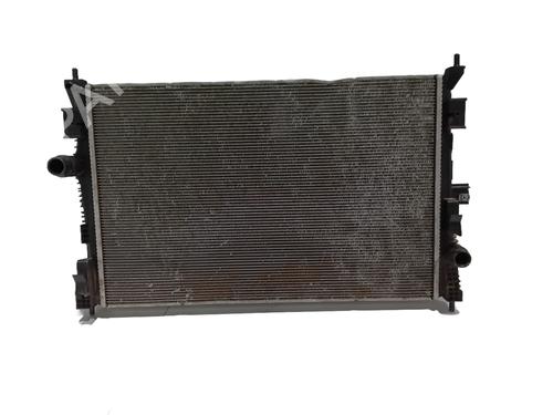Used Water radiator Water radiator 39553935 39553935
