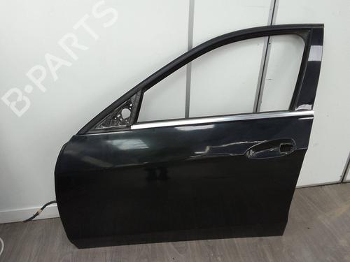 Used Left front door Left front door 22401644 22401644