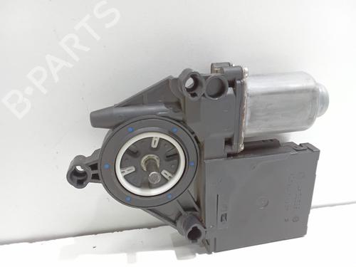 Right front window motor VW GOLF V (1K1) 1.9 TDI | BP40119152E20 - Image 4